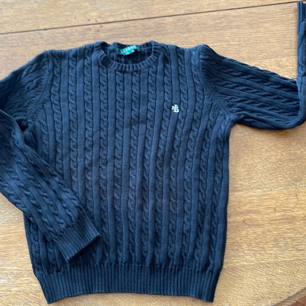 Beautiful Women's Ralph Lauren 100% cotton cardigan in black.